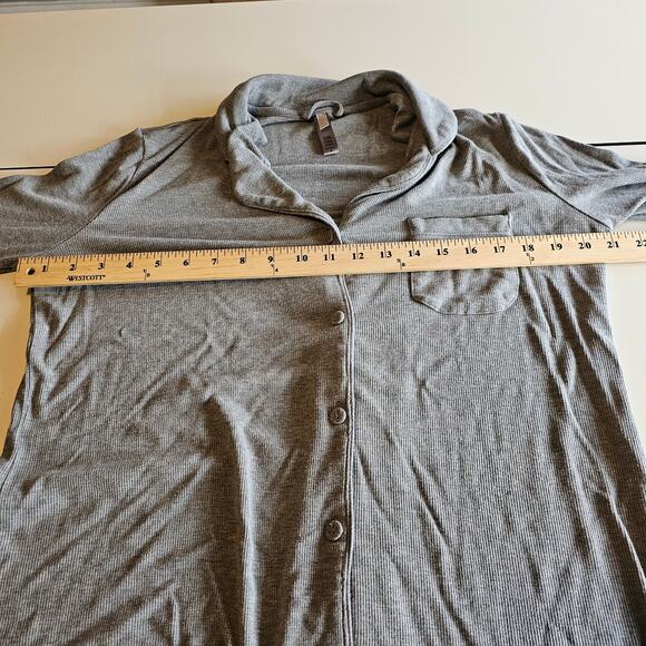 Skims Button Down Pajama Sleep Shirt Long Sleeve Gray Micro Ribbed Size Medium - Picture 4 of 6